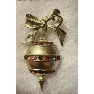 VINTAGE! Christmas Brooch/Pin Bow Dangle/Hanging Ornament/Ball Holiday Colorful